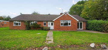 4 bedroom detached bungalow for sale