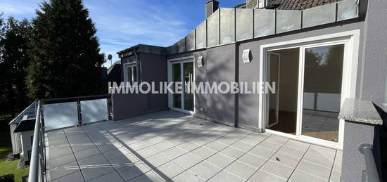 **Luxus-4,5-Zimmer DG-Wohnung mit Terrasse / Hohe Tanne**