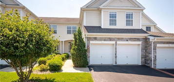 229 Merion Ln, Easton, PA 18042