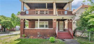 4246 Martin Luther King Jr Dr, Cleveland, OH 44105