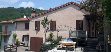 Casa o villa in vendita in strada Cassio - Selva