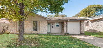 6516 Baraboo Dr, Dallas, TX 75241