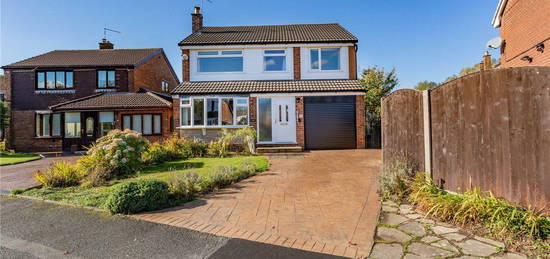 4 bed detached house for sale