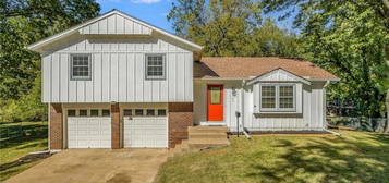 8146 W 56th Ter, Merriam, KS 66202