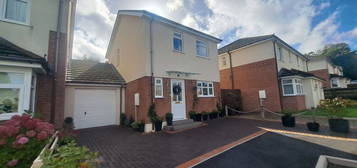 2 bed detached house for sale