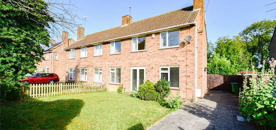 3 bed semi-detached house to rent