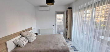 Apartament 3 camere, etaj 1, terasa 21mp, parcare, boxa, Grand Park