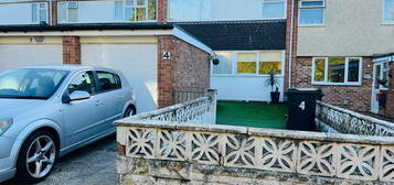 Terraced house to rent in Raybrook Crescent, Swindon SN2