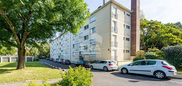 Appartement Brétigny Sur Orge 4 pièces 2/3 chambres