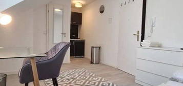 Ab 15.02.2025 - gemütlich möbliertes 1-Zimmer-Apartment - in Frankfurt-Rödelheim