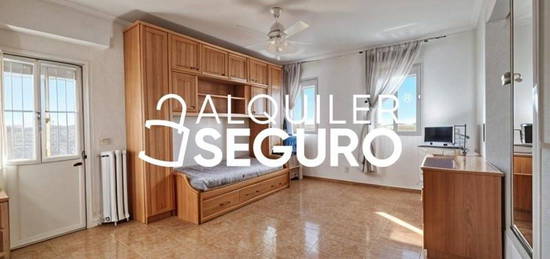 Alquiler de Estudio en calle de Bravo Murillo