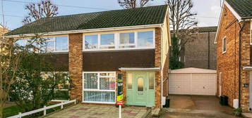 3 bedroom semi-detached house for sale