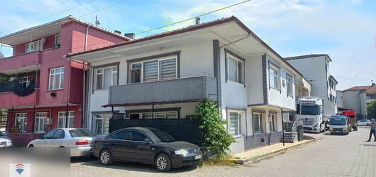 REMAX AY ETNKAYA MARKET ARKASI KOMPLE BNA