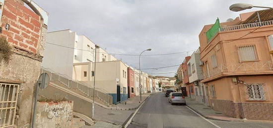 Casa en calle Valdivia, La Chanca - Pescadería, Almería