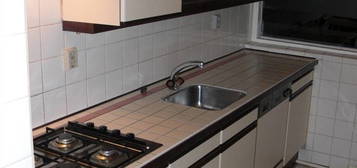 5kamerappartement/comletekeuken/ligbad/2balkons.