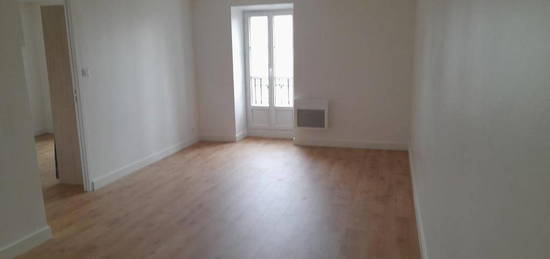 Appartement  à louer, 2 pièces, 1 chambre, 38 m²