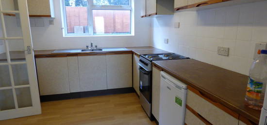 Room to rent in Fleming Road, Winchester SO22