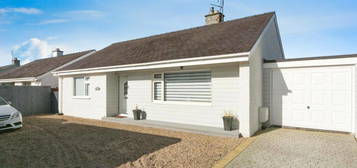 2 bedroom link detached house for sale