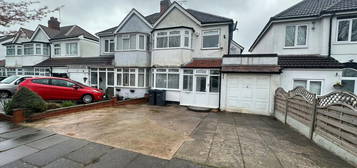 3 bedroom semi-detached house