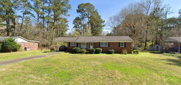 116 Preston Pl, Lagrange, GA 30241