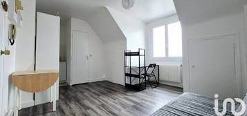 Studio 1 pièce 16 m²