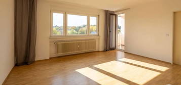 Musikerviertel: sonniges 1,5 Zi.- Appartement mit Loggia, zentral, ruhig gelegen, Aufzug, Stellplatz