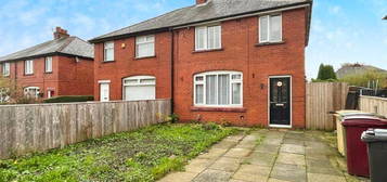 2 bed semi-detached house for sale