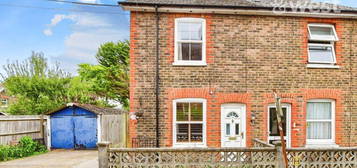 3 bedroom semi-detached house