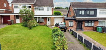 3 bed semi-detached house for sale