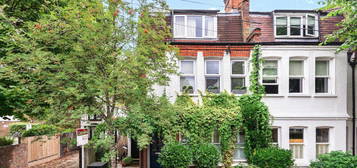 Flat for sale in Vicarage Road, Teddington TW11