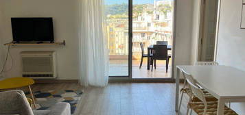 Bel Appartement 2 pièces 42m Nice centre