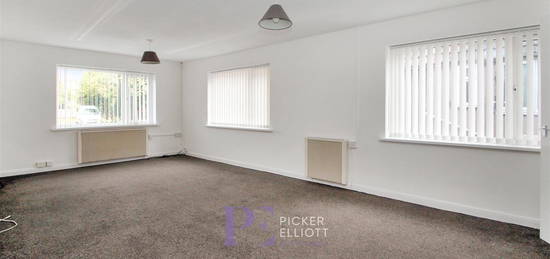 Flat to rent in The Hollow, Earl Shilton, Leicester LE9