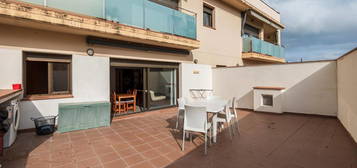 Piso en venta en Carrer Josep Reig I Palau, , 17760, , Girona, Vilabertran