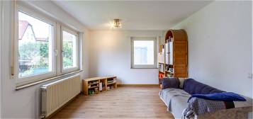 Kompakte 4-Zimmer-Wohnung ohne Balkon in der Vorstadt für maximal 3 Personen