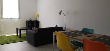 Nantes Gare Nord - Appartement meublé 50 m² avec parking