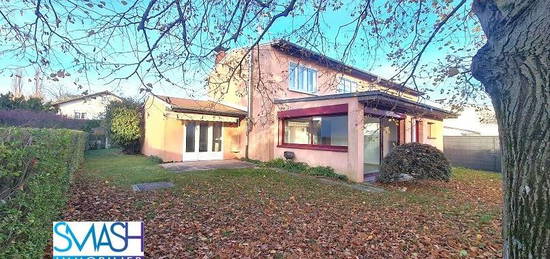 Maison  à vendre, 6 pièces, 3 chambres, 140 m²