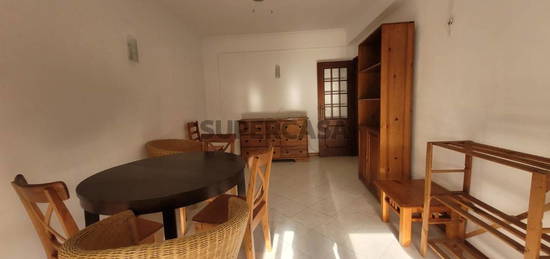 Apartamento T2 em Faro