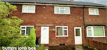 3 bedroom semi-detached house