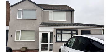 4 bed detached house for sale