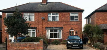 4 bedroom semi-detached house