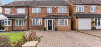 4 bedroom semi-detached house for sale