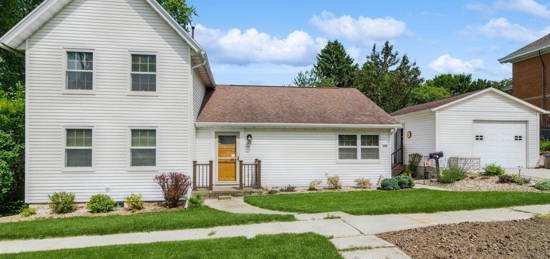 311 N Cedar St, Horicon, WI 53032