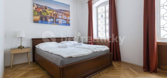 Pronájem bytu 2+kk 40 m², Šporkova, Praha