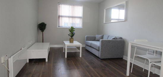 2 bed flat to rent