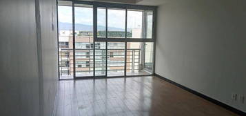 Renta Departamento en Grand Polanco con balcón