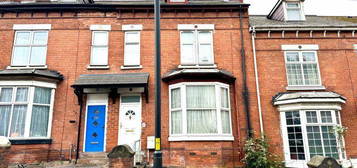 4 bedroom terraced house for sale