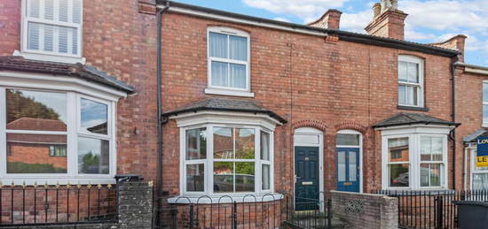 6 bedroom terraced house