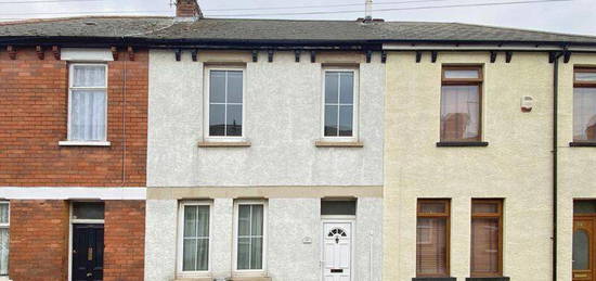 2 bedroom terraced house