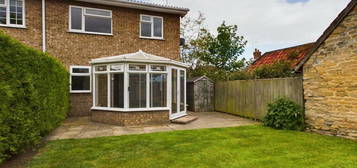 3 bedroom semi-detached house