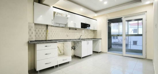 BİRLİK CADDESİ CE VEGA AVM YAKINI 2+1 TEMİZ KİRALIK DAİRE